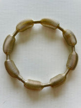 Load image into Gallery viewer, Unique Spring Bracelet