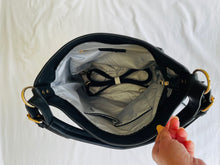 Load image into Gallery viewer, Oxford St Handbag (lots of colours)