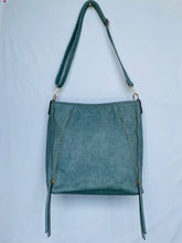 Load image into Gallery viewer, Oxford St Handbag (lots of colours)

