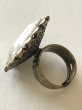 Load image into Gallery viewer, Comet Argent Crystal Frill Silver Ring (Gold also available)
