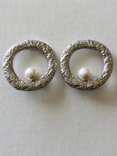 Load image into Gallery viewer, Circle Pearl Earrings

