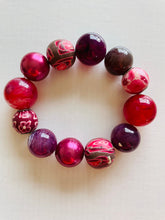 Load image into Gallery viewer, Pattern Bead Bracelet
