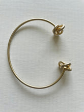 Load image into Gallery viewer, Delicate Knot Bangle
