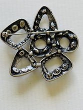 Load image into Gallery viewer, Floral Silver Brooch
