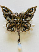 Load image into Gallery viewer, Butterfly Flower Brooch
