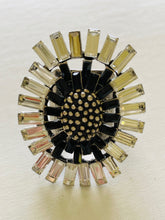 Load image into Gallery viewer, Crystal Oval Ring
