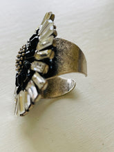 Load image into Gallery viewer, Crystal Oval Ring

