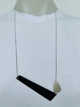 Load image into Gallery viewer, Contempory Necklace (gold or silver)
