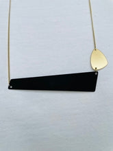 Load image into Gallery viewer, Contempory Necklace (gold or silver)
