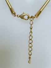 Load image into Gallery viewer, Multi Circle Spring Necklace (other colours available)

