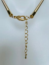 Load image into Gallery viewer, Circle Oblong Spring Necklace (other colours available)
