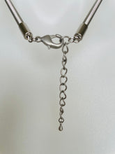 Load image into Gallery viewer, Circle Oblong Spring Necklace (other colours available)
